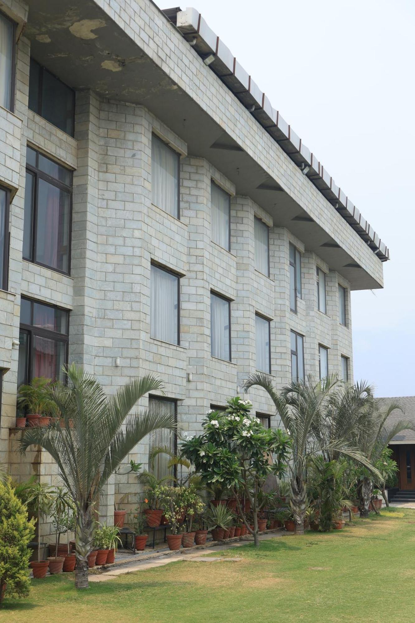 Hotel Natraj Rishikesh Exterior photo