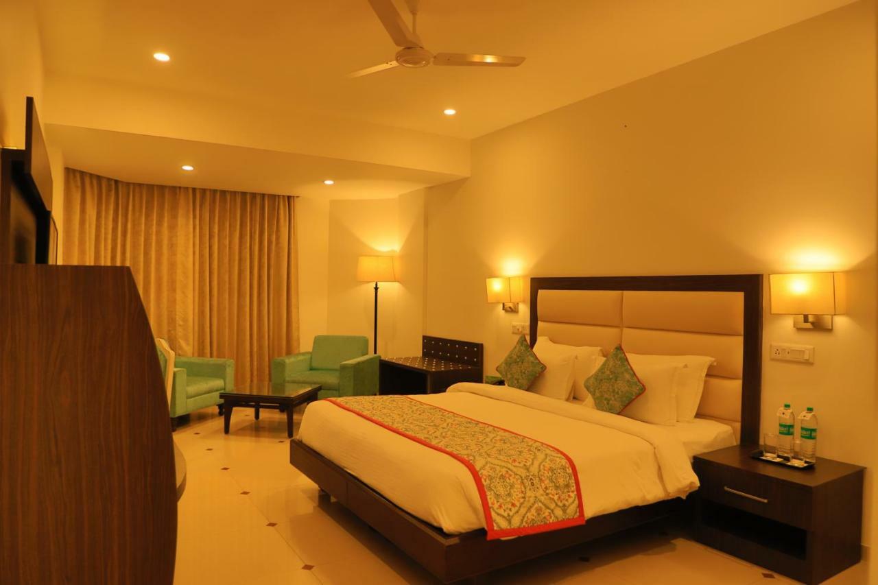 Hotel Natraj Rishikesh Exterior photo